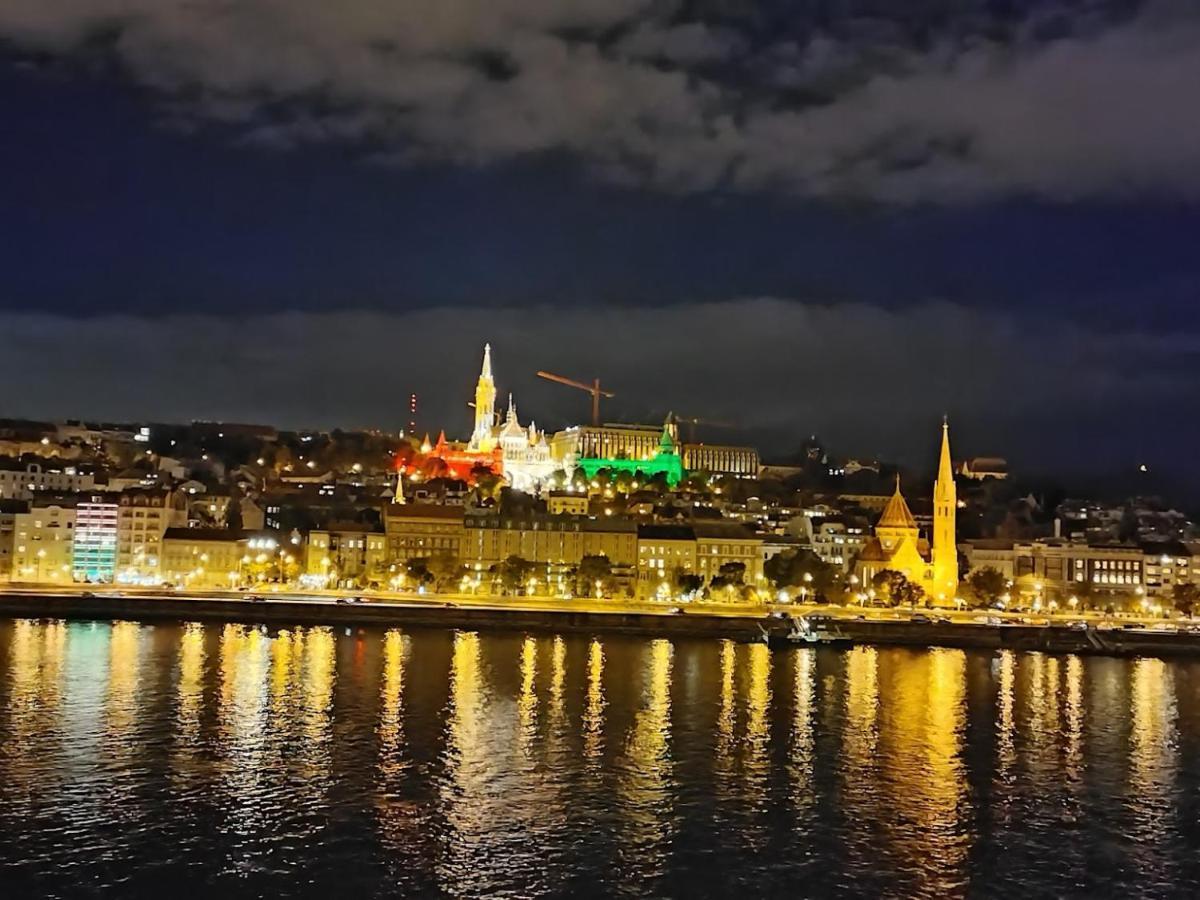 danu-duna Apartment Budapest Bagian luar foto